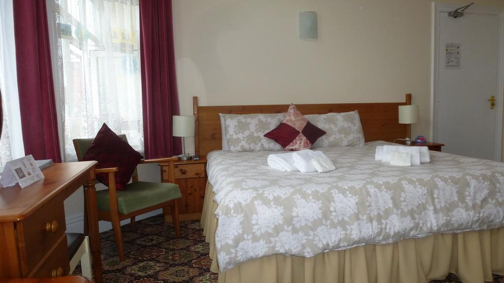 Whitehall Guest House Колвин Бэй Экстерьер фото