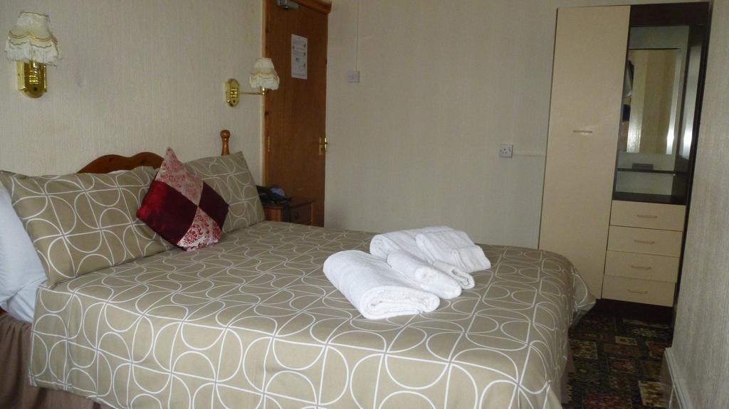 Whitehall Guest House Колвин Бэй Экстерьер фото